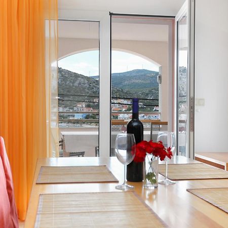 Apartments By The Sea Seget Vranjica, Trogir - 13771 Zimmer foto