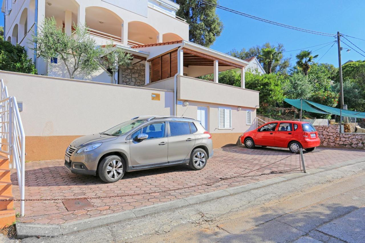 Apartments By The Sea Seget Vranjica, Trogir - 13771 Exterior foto